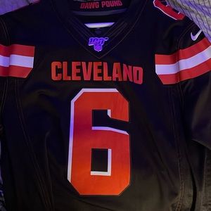 Browns jersey
